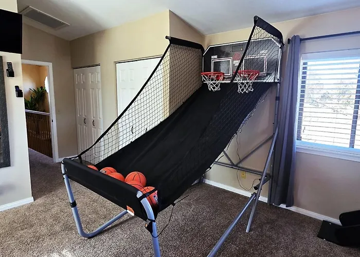 Hot Tub, Pool Table, Swing Sets, Theater, Kayaks * Page