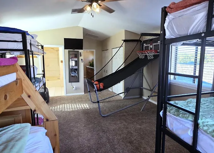 Hot Tub, Pool Table, Swing Sets, Theater, Kayaks