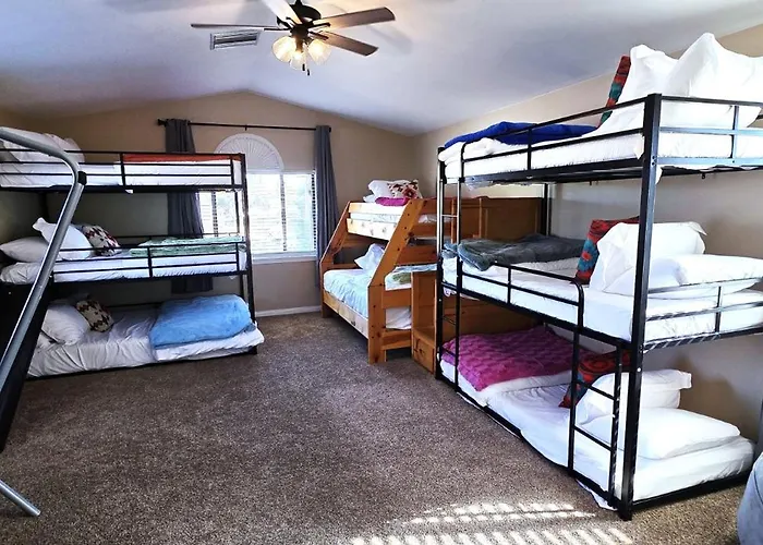 Hot Tub, Pool Table, Swing Sets, Theater, Kayaks * Page