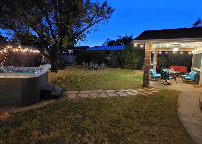 Hot Tub, Pool Table, Swing Sets, Theater, Kayaks Dom wakacyjny Page