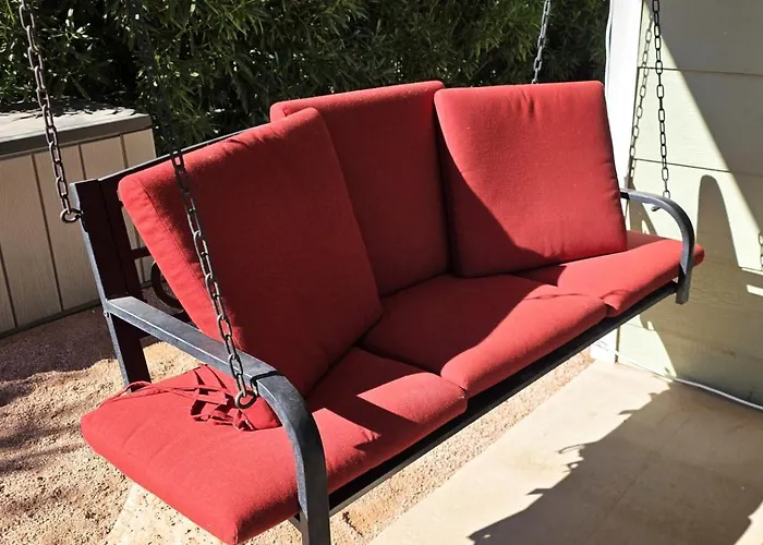Dom wakacyjny Hot Tub, Pool Table, Swing Sets, Theater, Kayaks *