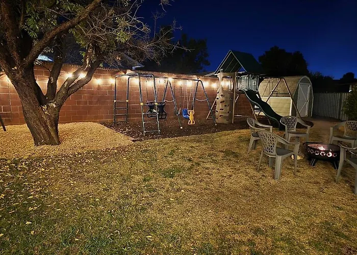 Hot Tub, Pool Table, Swing Sets, Theater, Kayaks *
